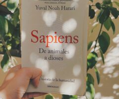 Sapiens. De animales a dioses.