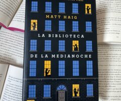 La Biblioteca de la Medianoche.